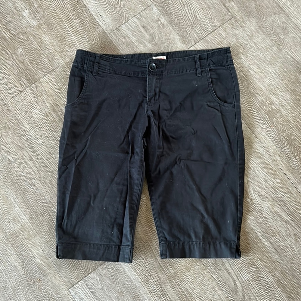Bermuda Shorts - Picture 2 of 2